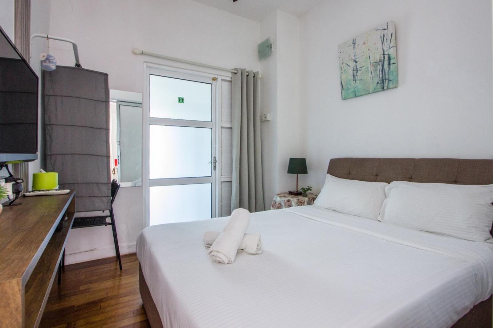 Nautilus Bay Home Inn Джорджтаун Экстерьер фото